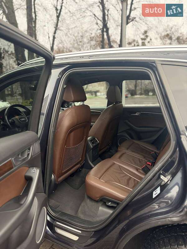 Внедорожник / Кроссовер Audi Q5 2016 в Львове