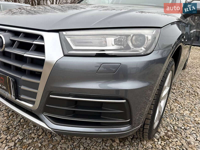 Внедорожник / Кроссовер Audi Q5 2017 в Коломые
