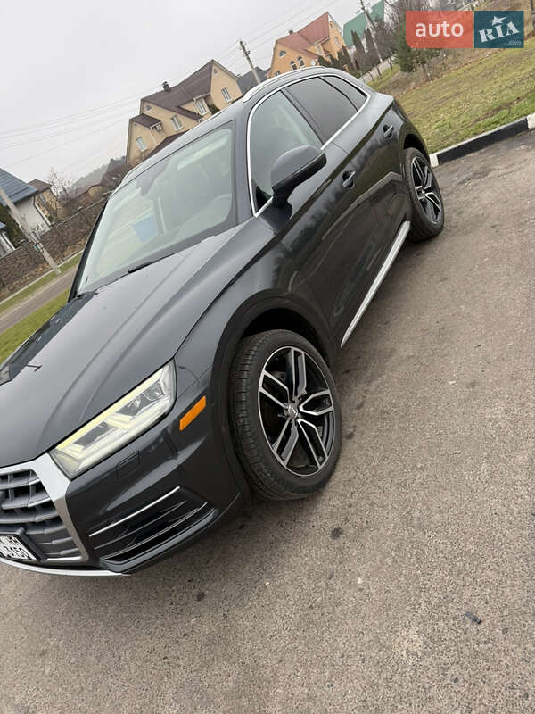 Позашляховик / Кросовер Audi Q5 2017 в Вараші фото 8 Позашляховик / Кросовер Audi Q5 2017 в Вараші