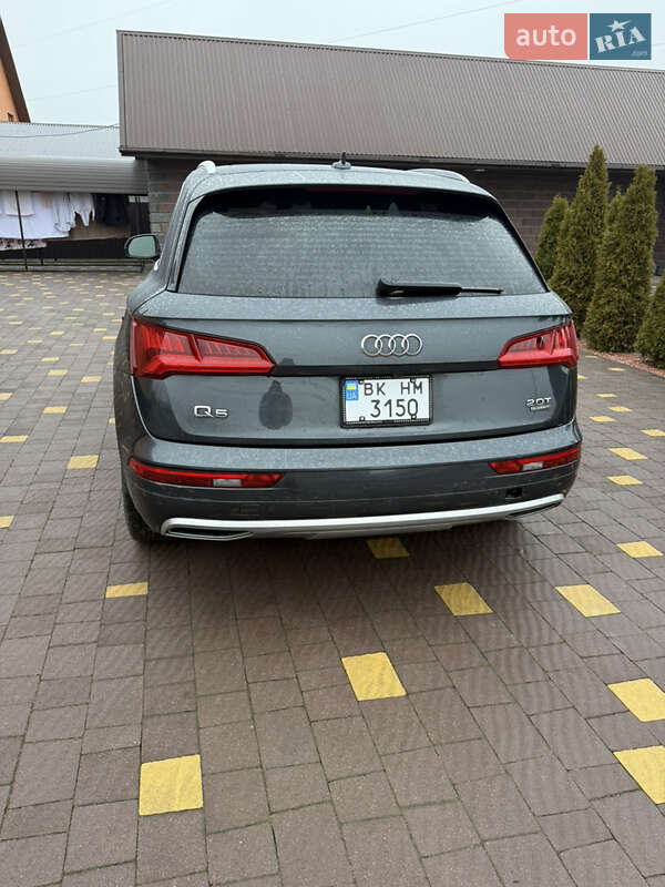 Позашляховик / Кросовер Audi Q5 2017 в Вараші фото 12 Позашляховик / Кросовер Audi Q5 2017 в Вараші