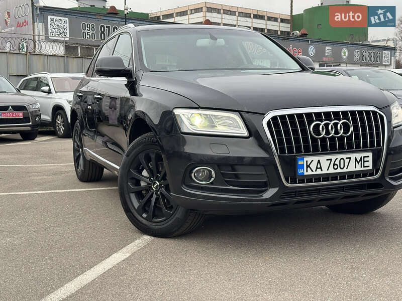 Позашляховик / Кросовер Audi Q5 2015 в Києві