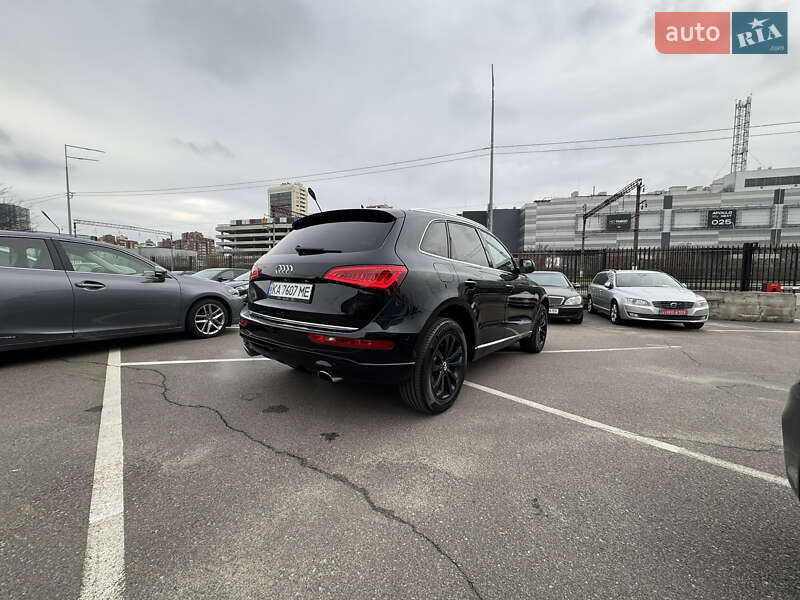 Позашляховик / Кросовер Audi Q5 2015 в Києві