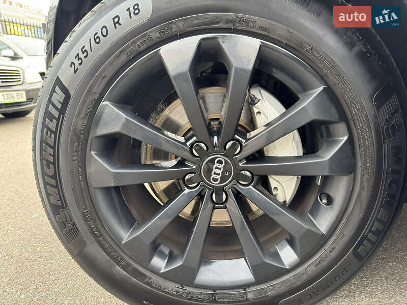 Позашляховик / Кросовер Audi Q5 2015 в Києві