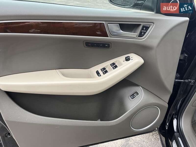 Внедорожник / Кроссовер Audi Q5 2012 в Луцке