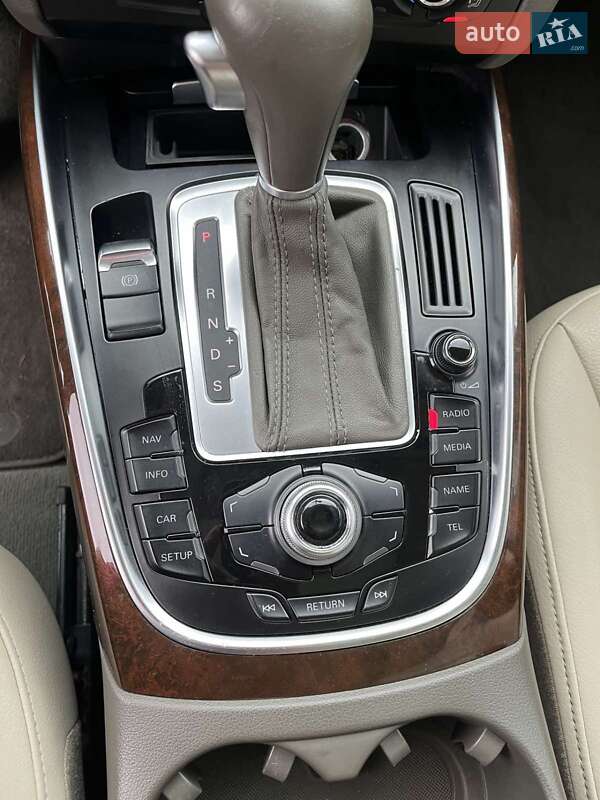 Внедорожник / Кроссовер Audi Q5 2012 в Луцке