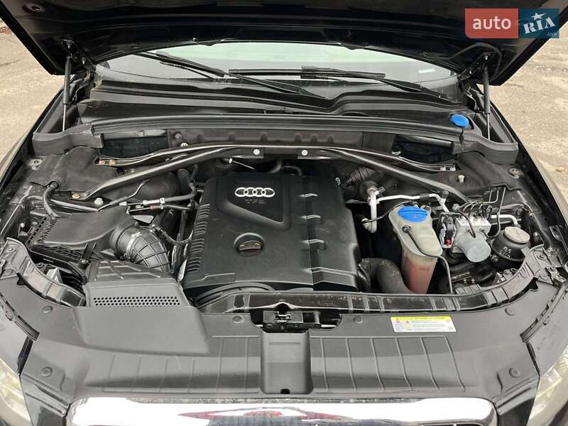 Внедорожник / Кроссовер Audi Q5 2012 в Луцке