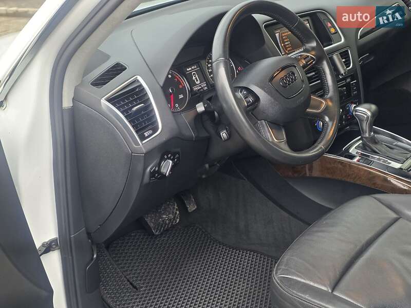 Внедорожник / Кроссовер Audi Q5 2013 в Ивано-Франковске