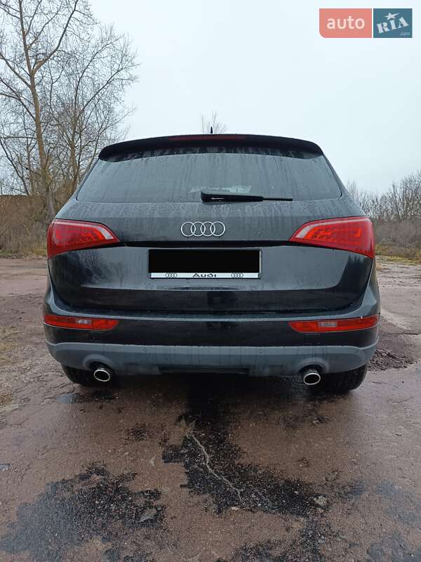 Внедорожник / Кроссовер Audi Q5 2011 в Иванкове