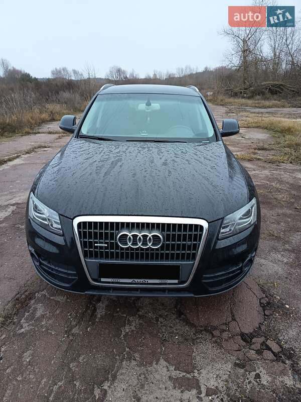 Внедорожник / Кроссовер Audi Q5 2011 в Иванкове