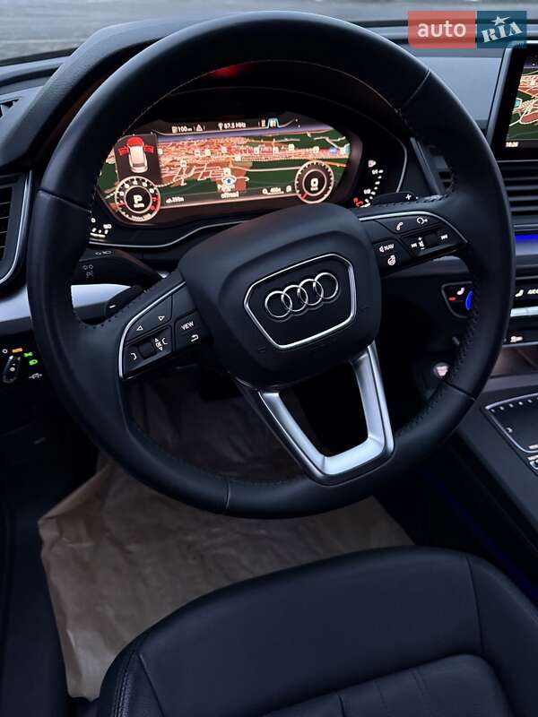 Внедорожник / Кроссовер Audi Q5 2019 в Самборе