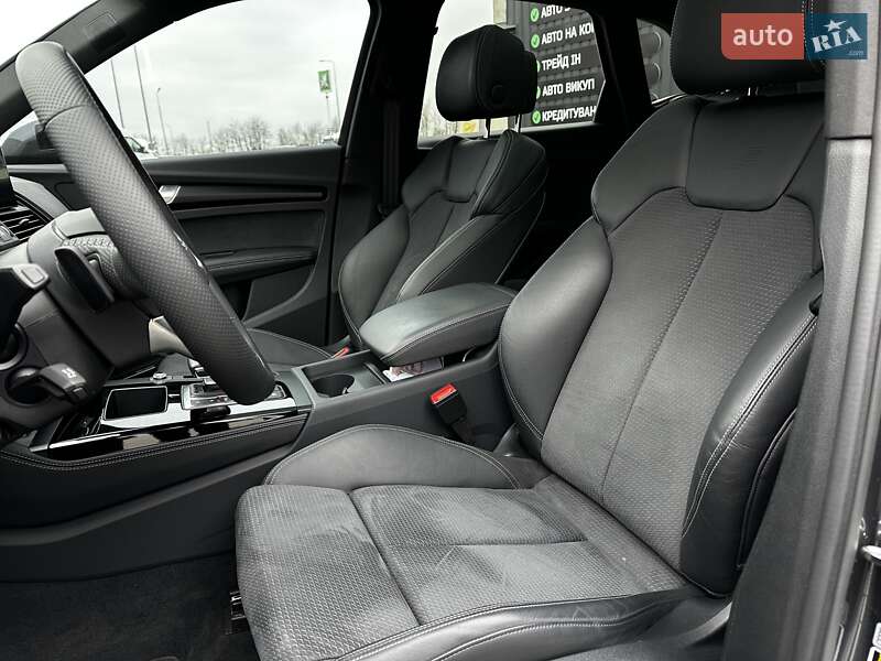 Внедорожник / Кроссовер Audi Q5 2024 в Львове