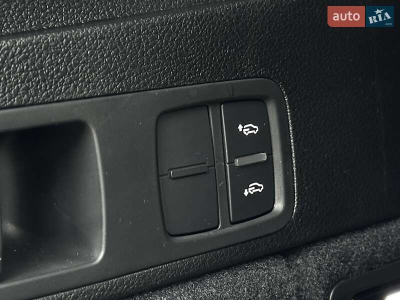 Внедорожник / Кроссовер Audi Q5 2024 в Львове