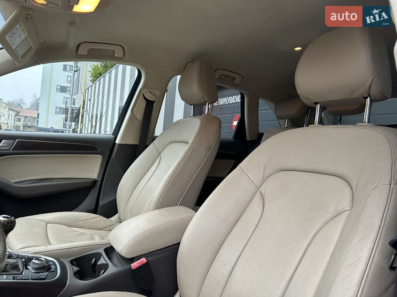 Позашляховик / Кросовер Audi Q5 2015 в Львові