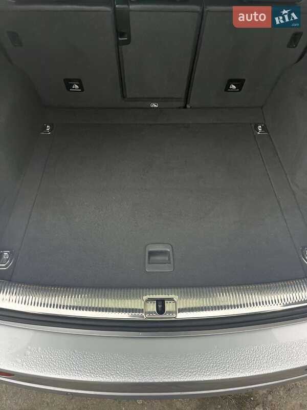 Внедорожник / Кроссовер Audi Q5 2015 в Киеве