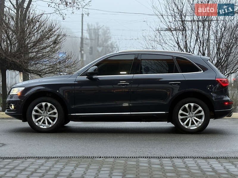 Внедорожник / Кроссовер Audi Q5 2014 в Днепре