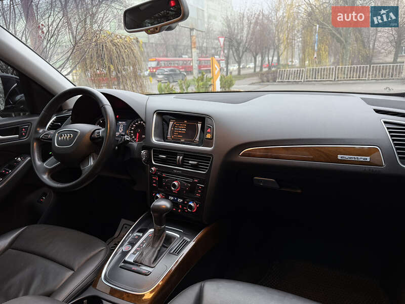 Внедорожник / Кроссовер Audi Q5 2014 в Днепре