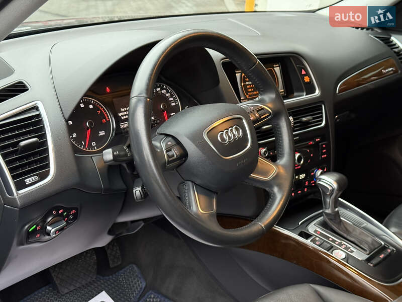 Внедорожник / Кроссовер Audi Q5 2014 в Днепре