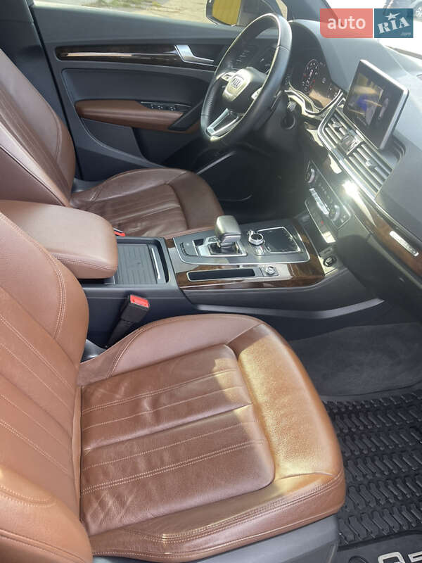 Внедорожник / Кроссовер Audi Q5 2019 в Ровно фото 18 Внедорожник / Кроссовер Audi Q5 2019 в Ровно