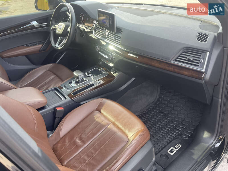 Внедорожник / Кроссовер Audi Q5 2019 в Ровно фото 20 Внедорожник / Кроссовер Audi Q5 2019 в Ровно