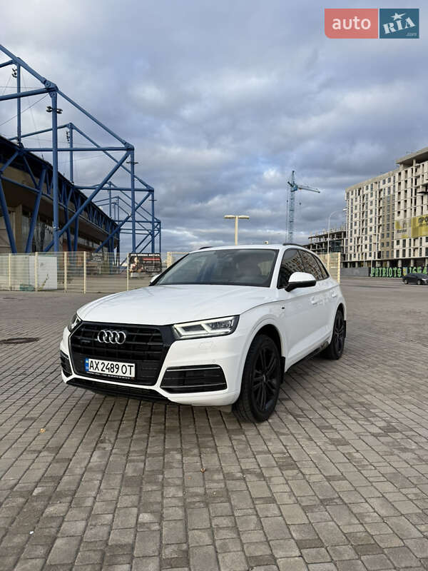 Позашляховик / Кросовер Audi Q5 2018 в Харкові фото 38 Позашляховик / Кросовер Audi Q5 2018 в Харкові