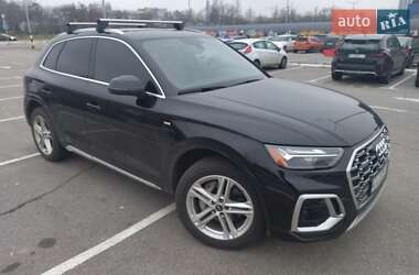 Позашляховик / Кросовер Audi Q5 2020 в Києві