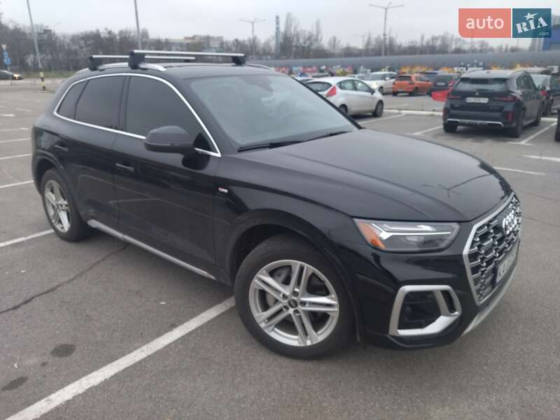 Внедорожник / Кроссовер Audi Q5 2020 в Киеве