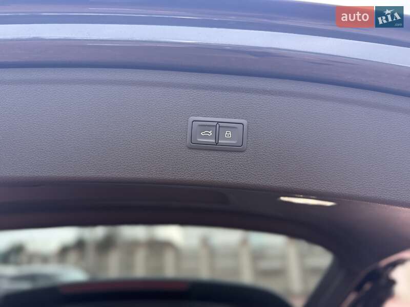 Внедорожник / Кроссовер Audi Q5 2018 в Луцке