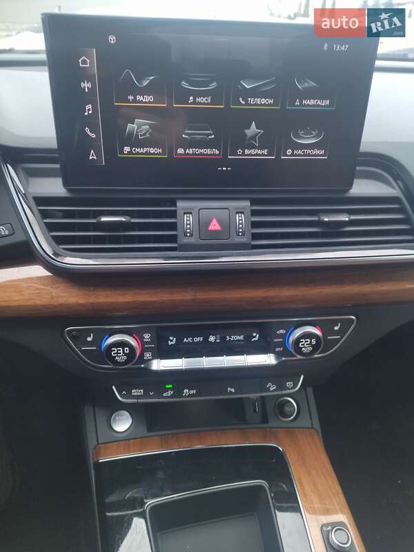 Внедорожник / Кроссовер Audi Q5 2020 в Киеве