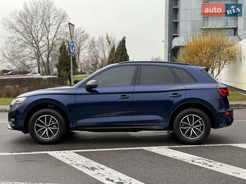 Позашляховик / Кросовер Audi Q5 2022 в Києві фото 8 Позашляховик / Кросовер Audi Q5 2022 в Києві