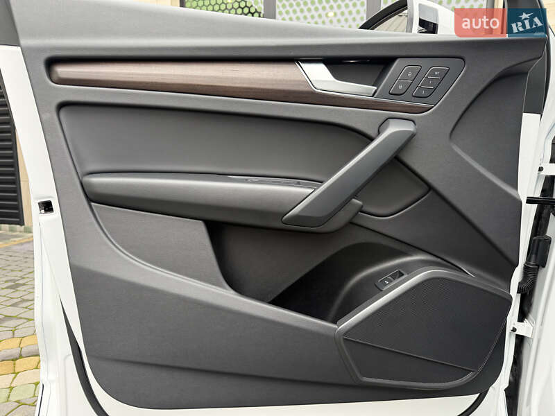 Внедорожник / Кроссовер Audi Q5 2024 в Коломые