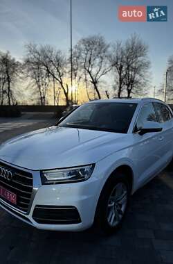 Позашляховик / Кросовер Audi Q5 2020 в Вінниці