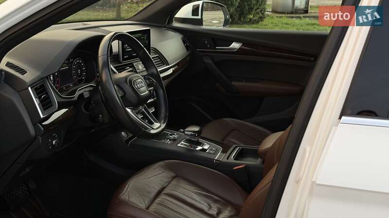 Позашляховик / Кросовер Audi Q5 2018 в Івано-Франківську