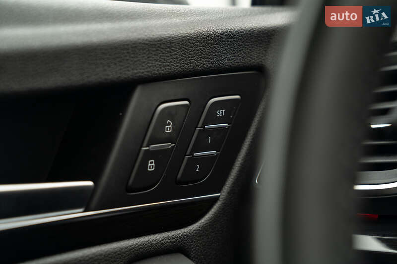 Внедорожник / Кроссовер Audi Q5 2018 в Черновцах