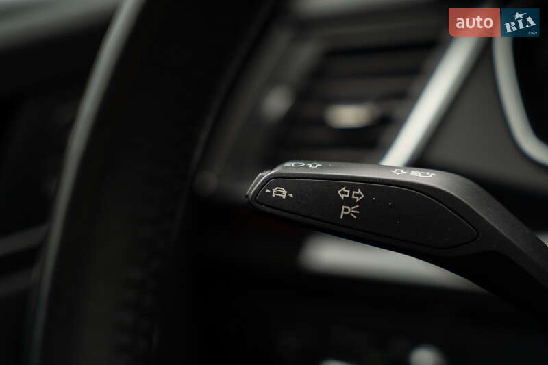 Внедорожник / Кроссовер Audi Q5 2018 в Черновцах