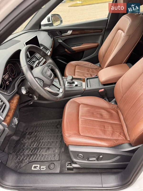 Внедорожник / Кроссовер Audi Q5 2019 в Золочеве фото 13 Внедорожник / Кроссовер Audi Q5 2019 в Золочеве