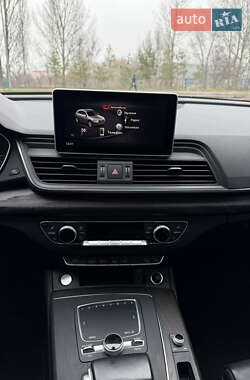 Внедорожник / Кроссовер Audi Q5 2020 в Киеве
