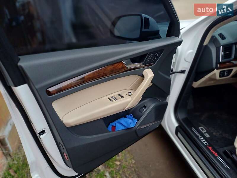 Позашляховик / Кросовер Audi Q5 2017 в Первомайську фото 9 Позашляховик / Кросовер Audi Q5 2017 в Первомайську