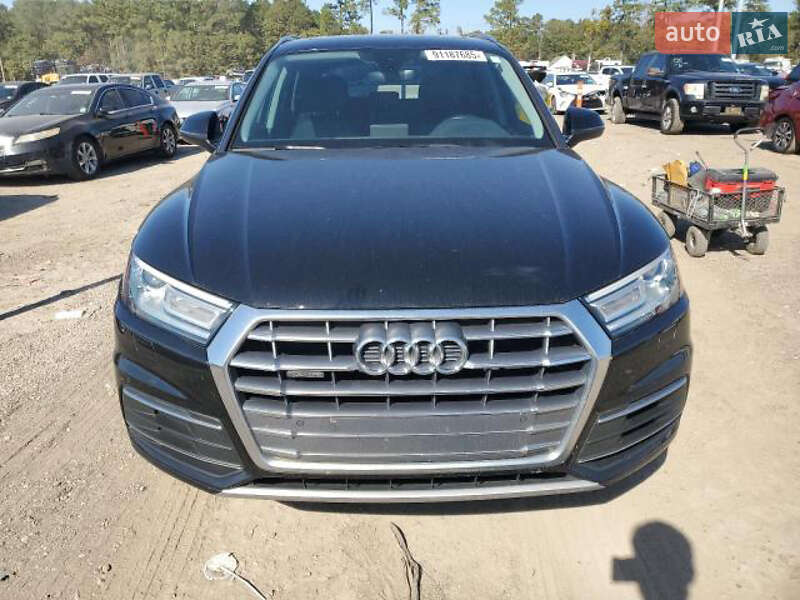 Позашляховик / Кросовер Audi Q5 2020 в Сумах