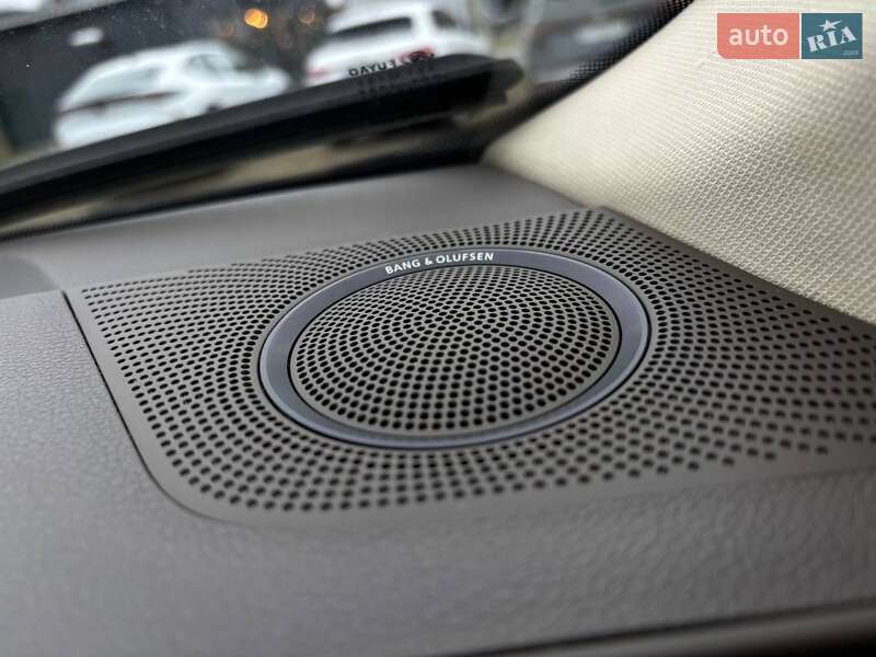 Внедорожник / Кроссовер Audi Q5 2015 в Стрые