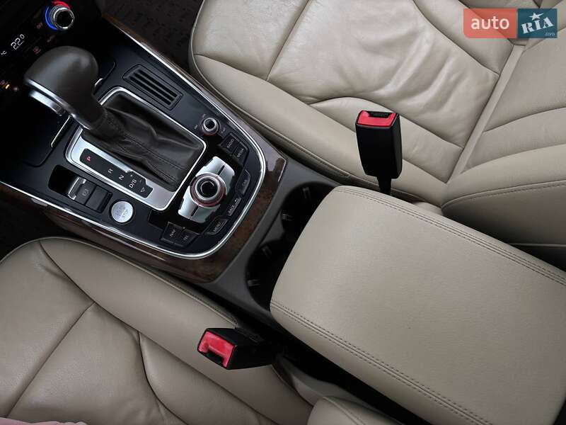 Внедорожник / Кроссовер Audi Q5 2015 в Стрые