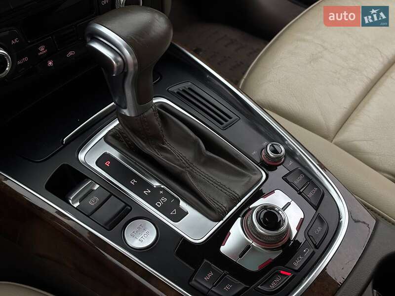 Внедорожник / Кроссовер Audi Q5 2015 в Стрые