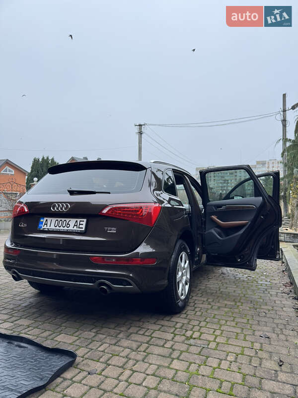 Позашляховик / Кросовер Audi Q5 2011 в Білій Церкві