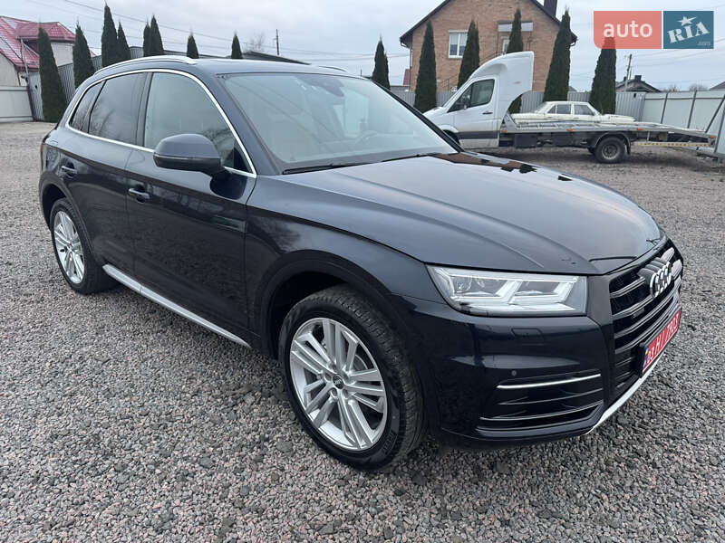 Позашляховик / Кросовер Audi Q5 2018 в Луцьку