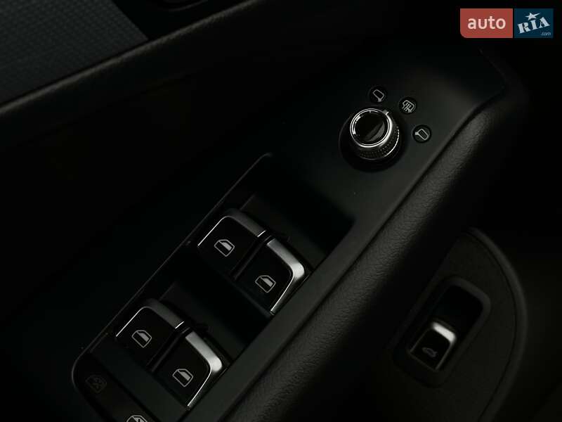 Внедорожник / Кроссовер Audi Q5 2016 в Львове фото 29 Внедорожник / Кроссовер Audi Q5 2016 в Львове