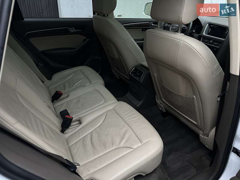 Внедорожник / Кроссовер Audi Q5 2015 в Львове фото 31 Внедорожник / Кроссовер Audi Q5 2015 в Львове