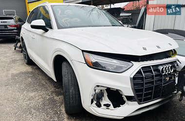 Позашляховик / Кросовер Audi Q5 2020 в Вишгороді