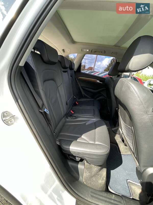 Внедорожник / Кроссовер Audi Q5 2015 в Львове фото 25 Внедорожник / Кроссовер Audi Q5 2015 в Львове