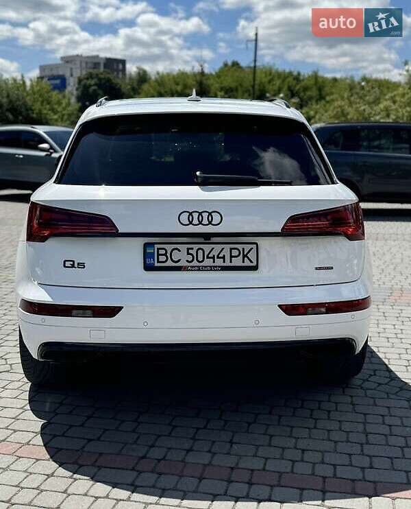 Внедорожник / Кроссовер Audi Q5 2019 в Львове фото 8 Внедорожник / Кроссовер Audi Q5 2019 в Львове