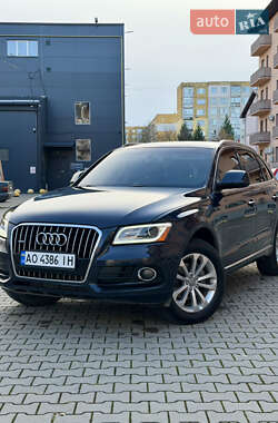 Позашляховик / Кросовер Audi Q5 2016 в Ужгороді