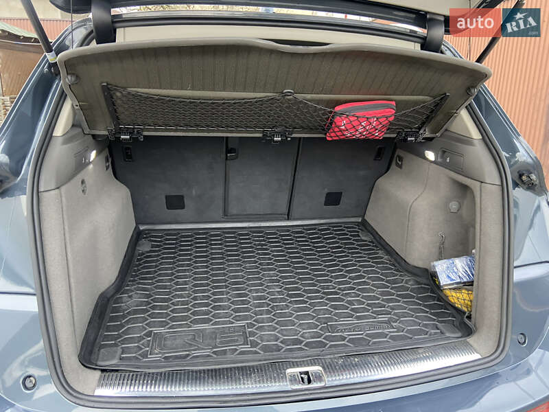 Внедорожник / Кроссовер Audi Q5 2009 в Новоселице